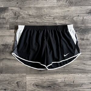 NWOT Women’s Nike Dri-Fit Running Shorts